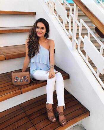 Style Tips On What To Wear With White Jeans – The White Jeans Outfit