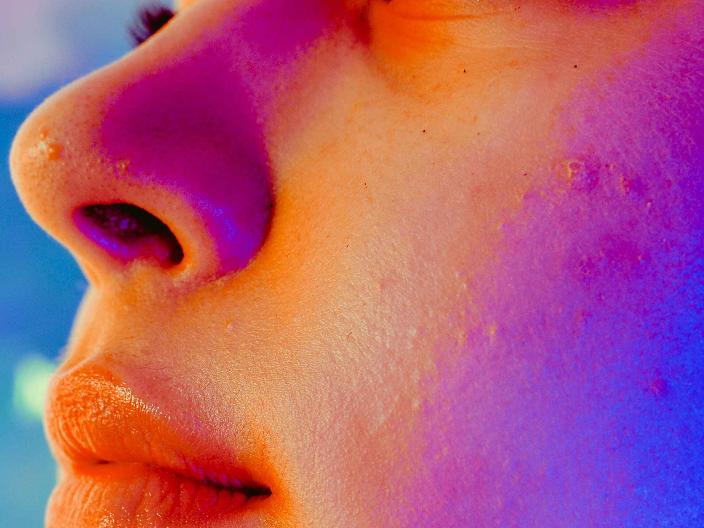 12 Reasons Why You Might Have Small 'Bumps' on Your Face